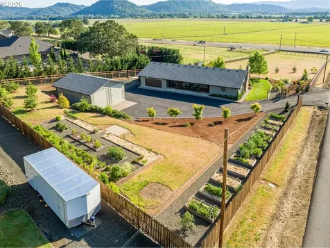 10 Ridgewood Drive Roseburg OR 97471