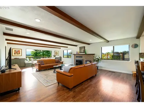 10 Ridgewood Drive Roseburg OR 97471