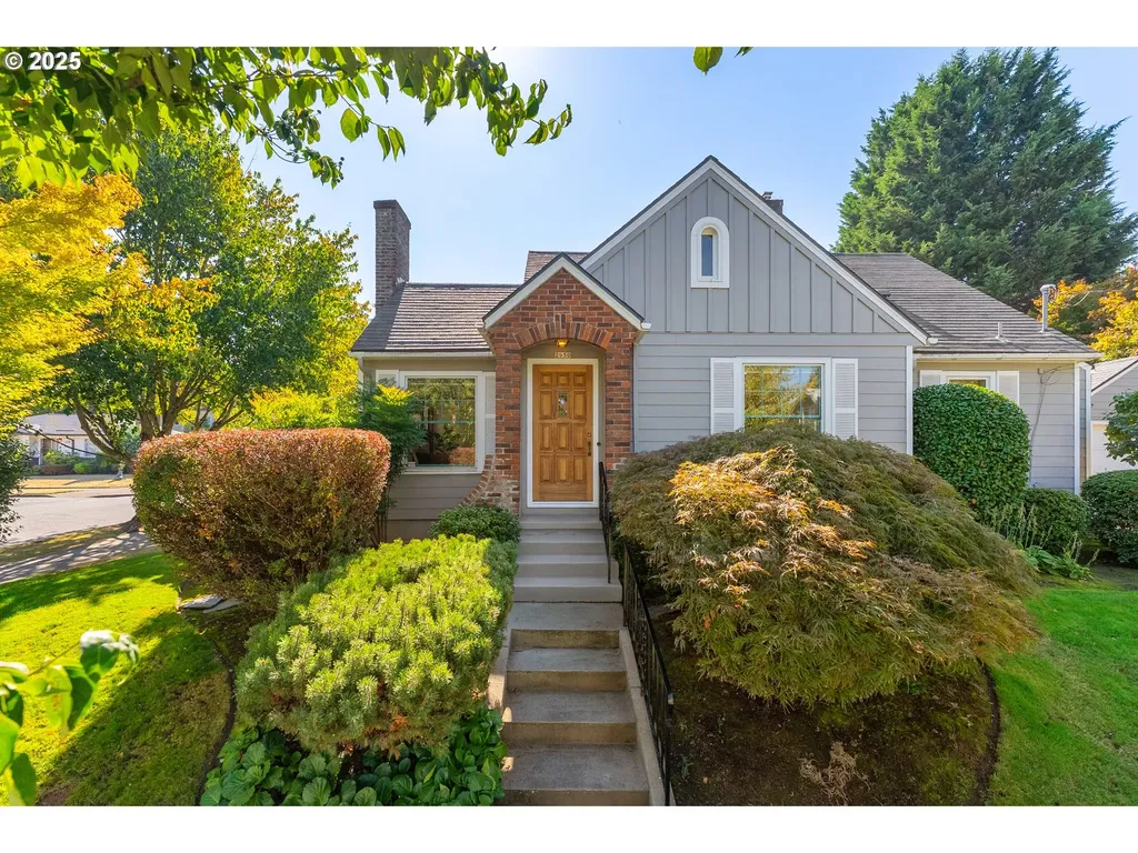 2950 SE Stephens Street Portland OR 97214