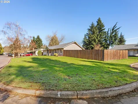 1011 NE 82nd Avenue Vancouver WA 98664