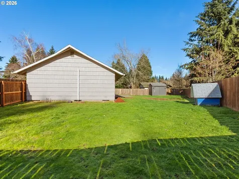 1011 NE 82nd Avenue Vancouver WA 98664