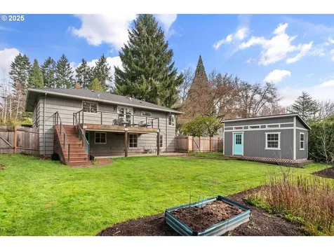 5522 SW Nebraska Street Portland OR 97221