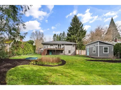 5522 SW Nebraska Street Portland OR 97221