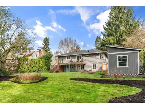 5522 SW Nebraska Street Portland OR 97221