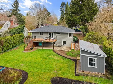 5522 SW Nebraska Street Portland OR 97221