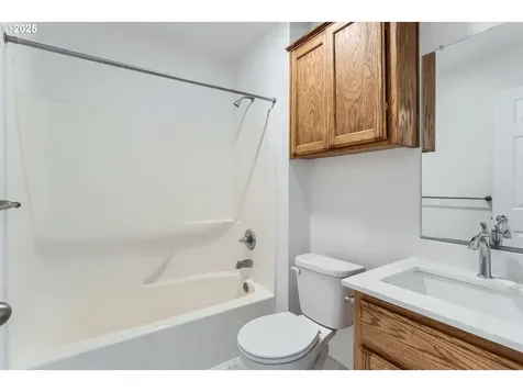 2913 18th Avenue Forest Grove OR 97116