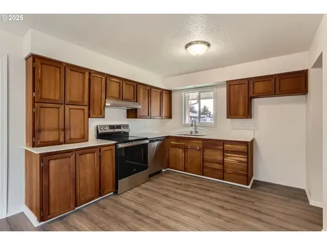 2913 18th Avenue Forest Grove OR 97116