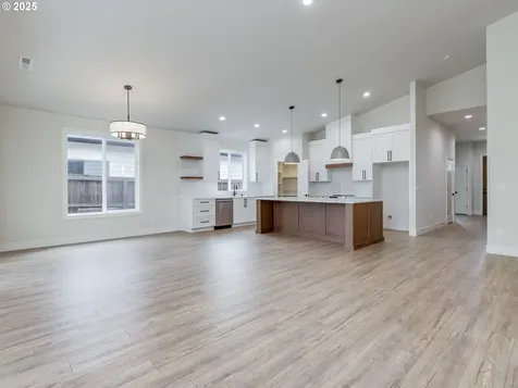 11013 NE 55th Avenue Vancouver WA 98686