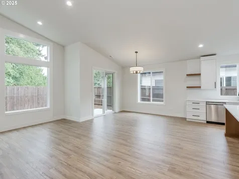 11013 NE 55th Avenue Vancouver WA 98686