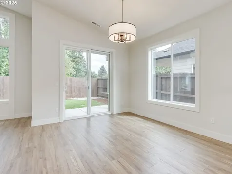 11013 NE 55th Avenue Vancouver WA 98686
