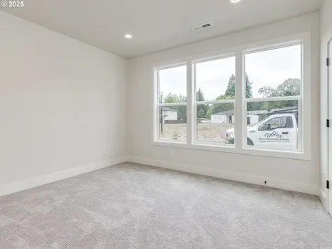 11013 NE 55th Avenue Vancouver WA 98686