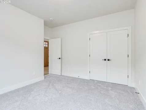 11013 NE 55th Avenue Vancouver WA 98686