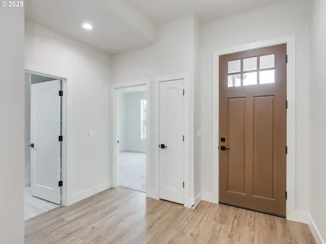 11013 NE 55th Avenue Vancouver WA 98686