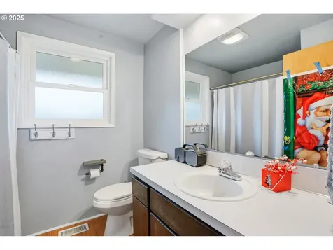 2578 NE Morlan Avenue Gresham OR 97030