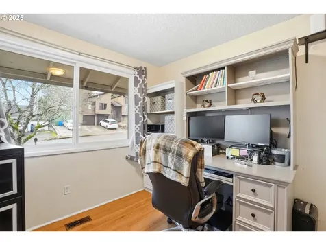 2578 NE Morlan Avenue Gresham OR 97030