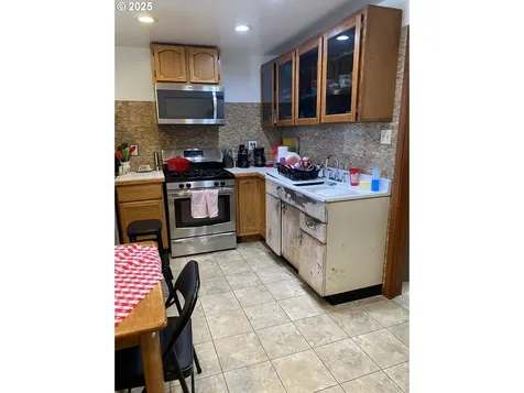 303 S Parkway Avenue Battle Ground WA 98604