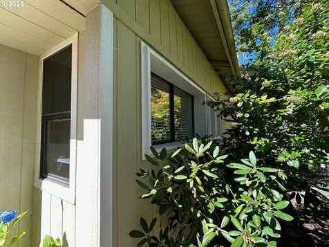 238 Horseshoe Bend Florence OR 97439