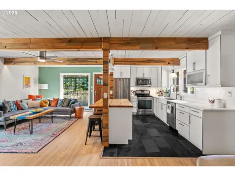 16536 Inverurie Road Lake Oswego OR 97035