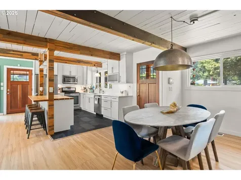 16536 Inverurie Road Lake Oswego OR 97035