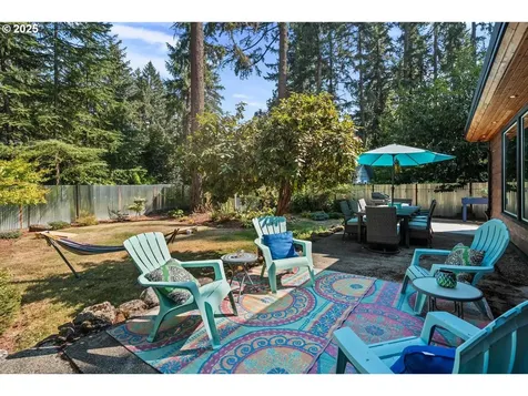 16536 Inverurie Road Lake Oswego OR 97035