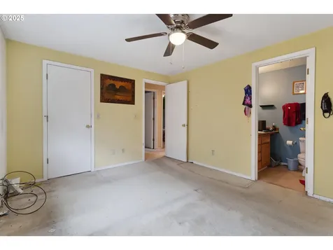 11836 SW Morning Hill Drive Portland OR 97223