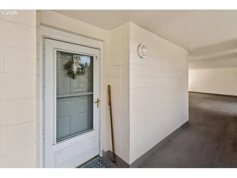 6625 W Burnside Street Portland OR 97210
