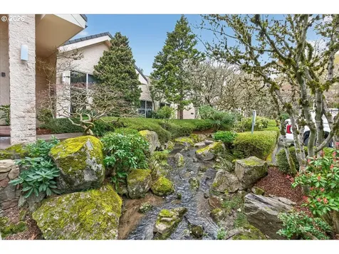 6625 W Burnside Street Portland OR 97210