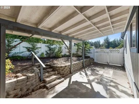 1865 Shorepines Circle Coos Bay OR 97420