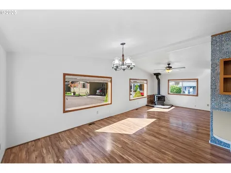 1865 Shorepines Circle Coos Bay OR 97420