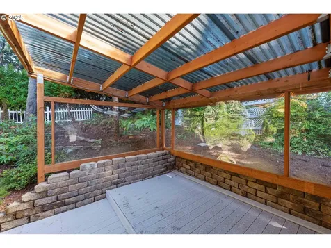 1865 Shorepines Circle Coos Bay OR 97420
