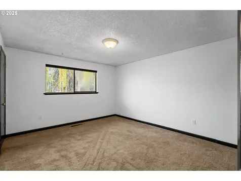 2205 SW Perkins Avenue Pendleton OR 97801