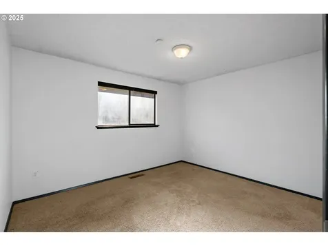 2205 SW Perkins Avenue Pendleton OR 97801
