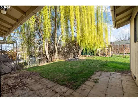 2205 SW Perkins Avenue Pendleton OR 97801
