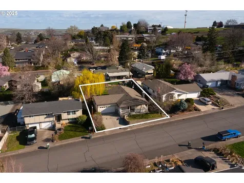 2205 SW Perkins Avenue Pendleton OR 97801