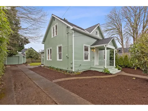 816 N Emerson Street Portland OR 97217