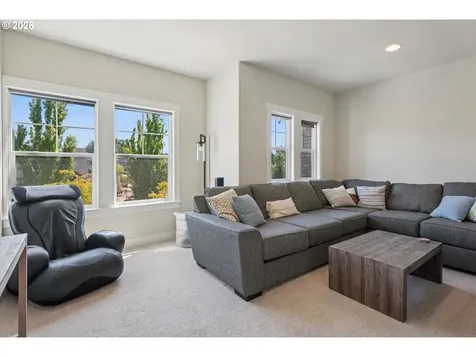 13315 SW Pumpkin Valley Terrace Beaverton OR 97007
