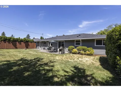 12410 NE Morris Street Portland OR 97230