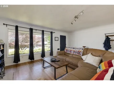 12410 NE Morris Street Portland OR 97230
