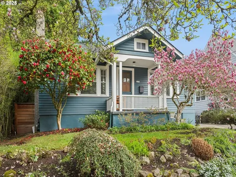 3579 NE Stanton Street Portland OR 97212