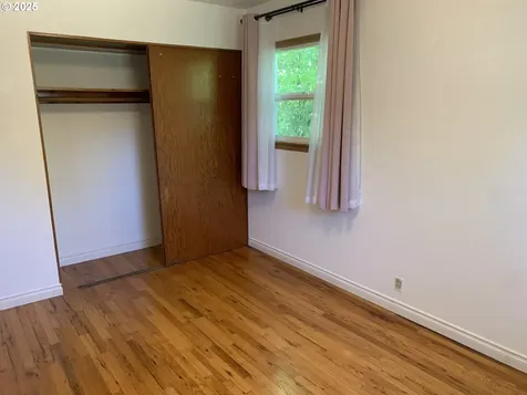 12007 SE Kelly Street Portland OR 97266