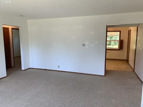 12007 SE Kelly Street Portland OR 97266