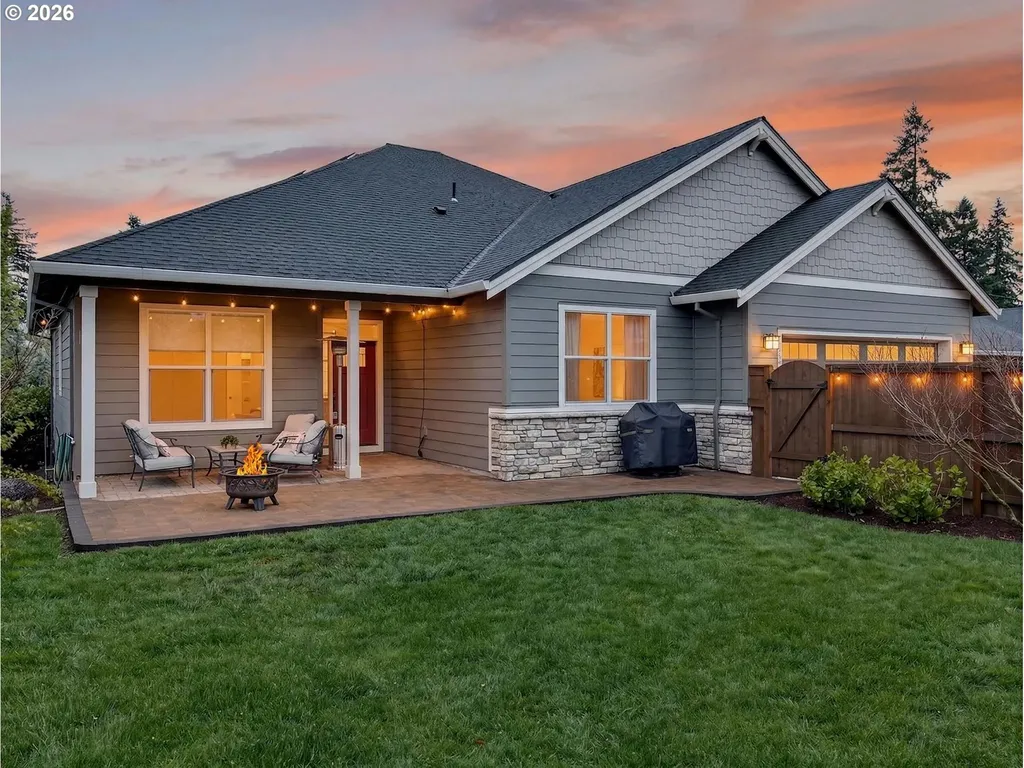 15261 Holcomb Boulevard Oregon City OR 97045