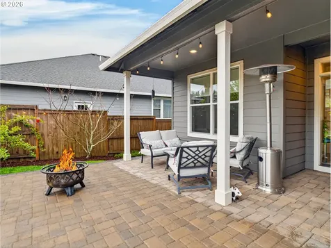 15261 Holcomb Boulevard Oregon City OR 97045
