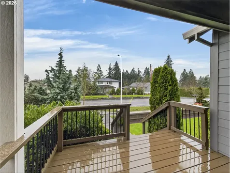 15261 Holcomb Boulevard Oregon City OR 97045