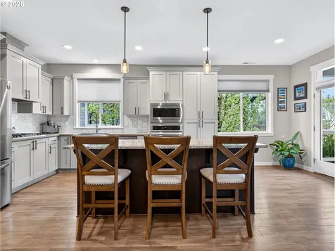 15261 Holcomb Boulevard Oregon City OR 97045
