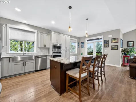 15261 Holcomb Boulevard Oregon City OR 97045