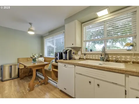 1104 Magnolia Way Forest Grove OR 97116