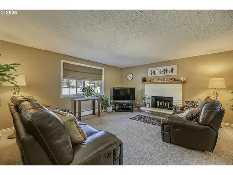 1104 Magnolia Way Forest Grove OR 97116