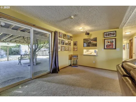 1104 Magnolia Way Forest Grove OR 97116