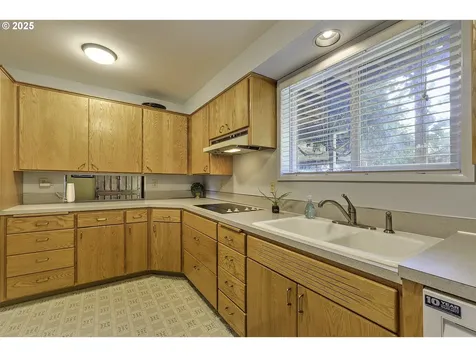 1104 Magnolia Way Forest Grove OR 97116